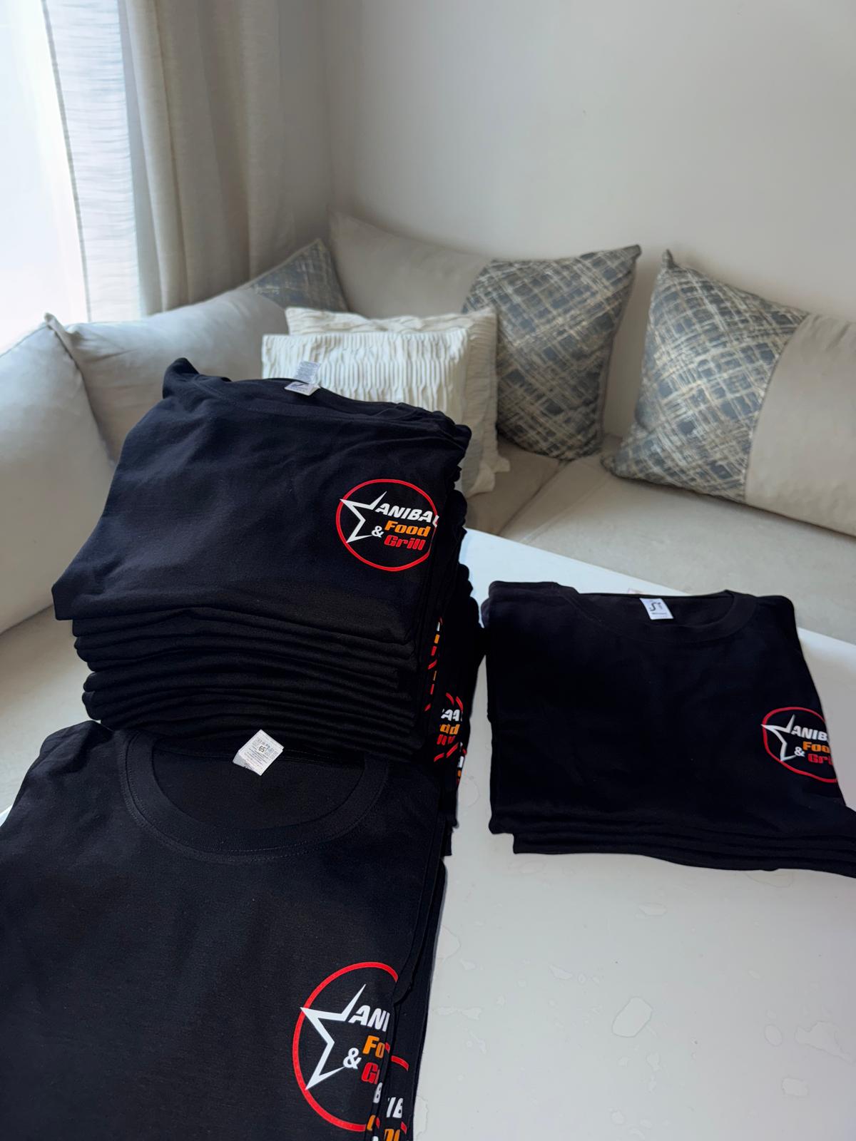 T-shirt personnalisé fast-food avec logo brodé Sayama Custom